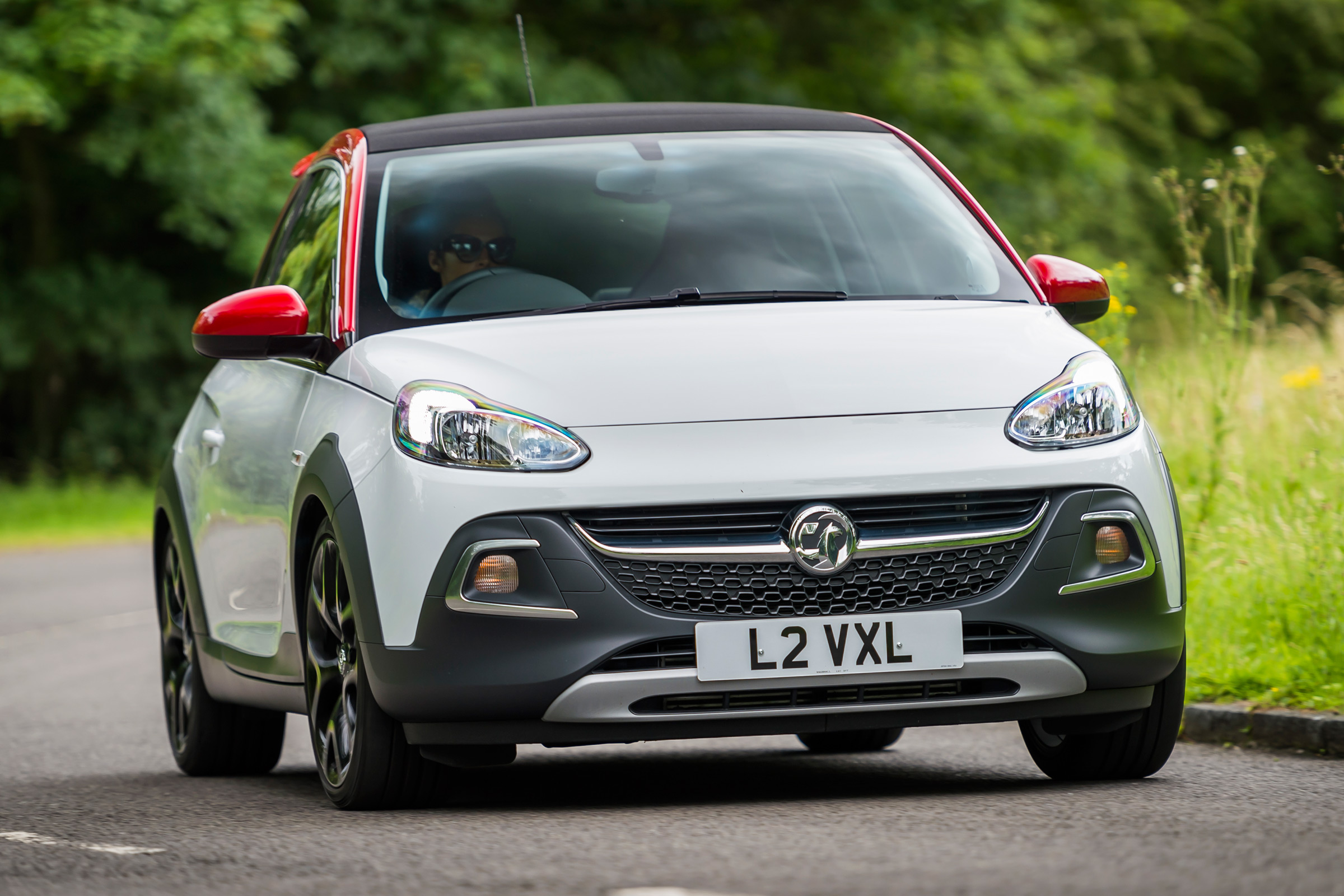 Vauxhall Adam S Rocks 2016 - front cornering