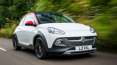 Vauxhall Adam S Rocks 2016 - front tracking