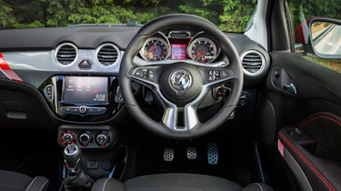 Vauxhall Adam S Rocks 2016 - interior