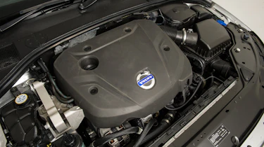 Used Volvo V70 - engine