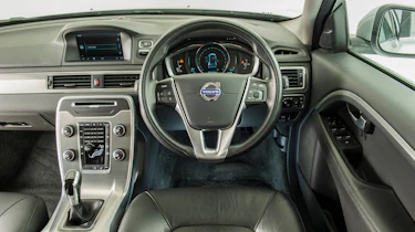 Used Volvo V70 - dash