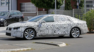 VW Passat CC spies side