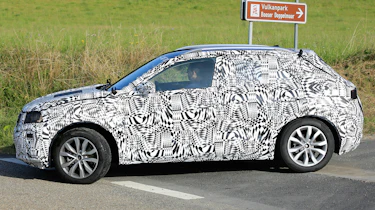 Volkswagen Polo SUV - spy shot cornering