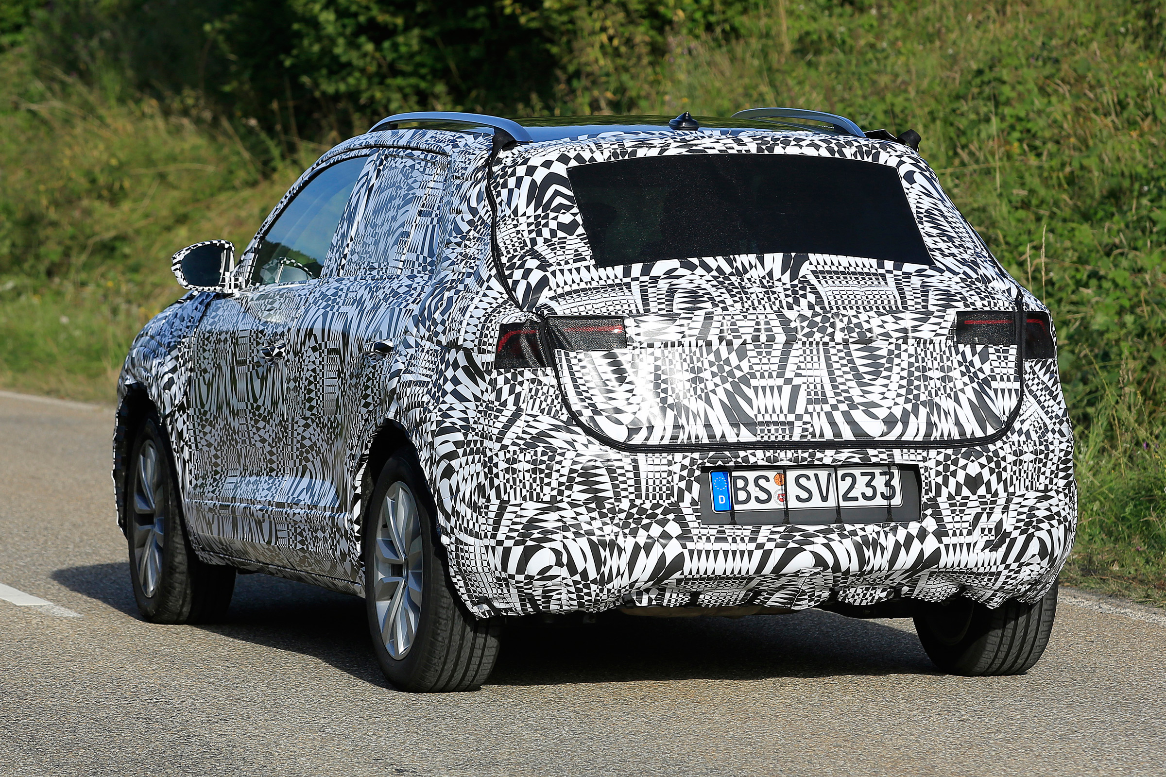 Volkswagen Polo SUV - spy shot rear tracking 3