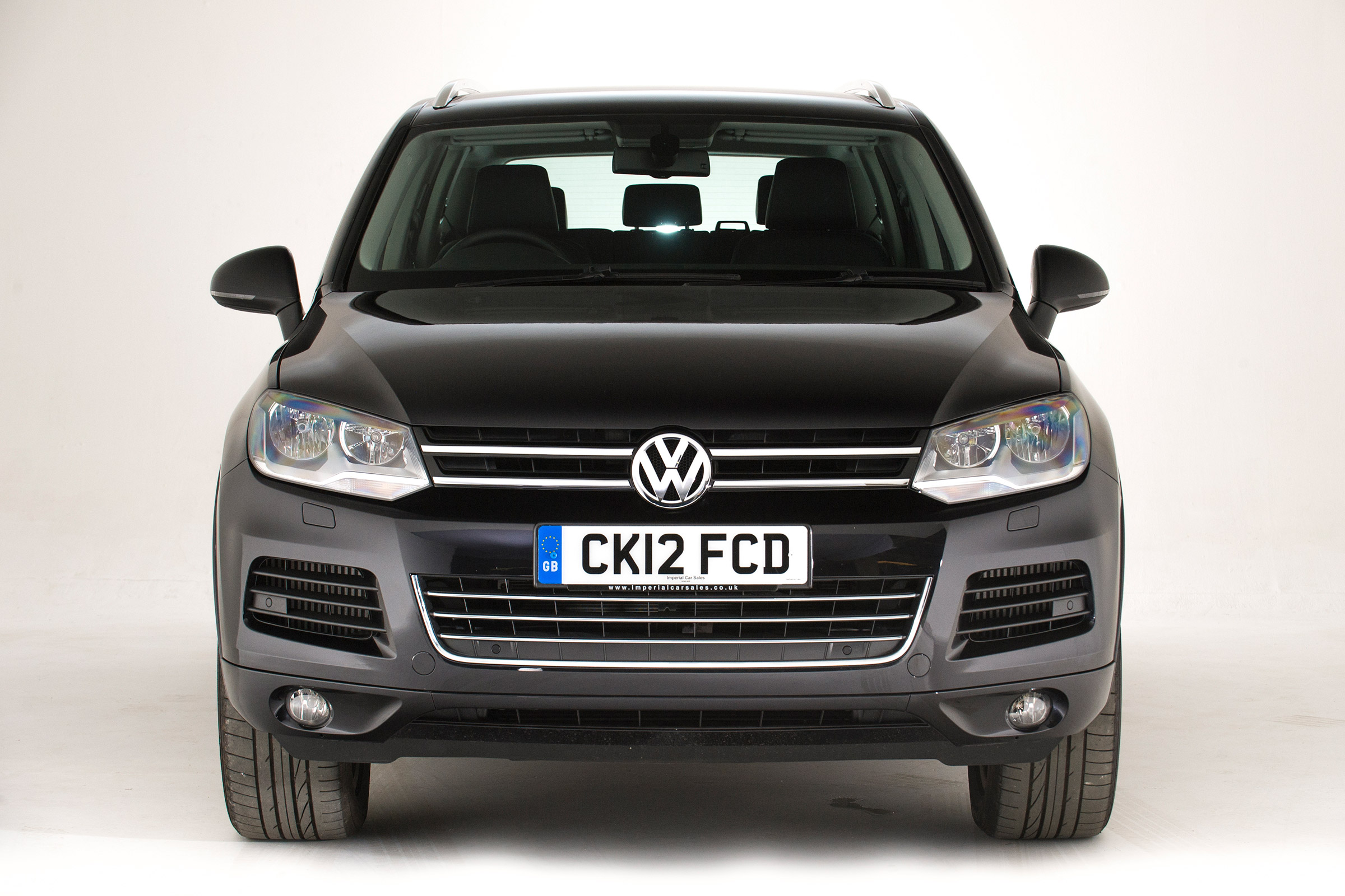Used Volkswagen Touareg - full front