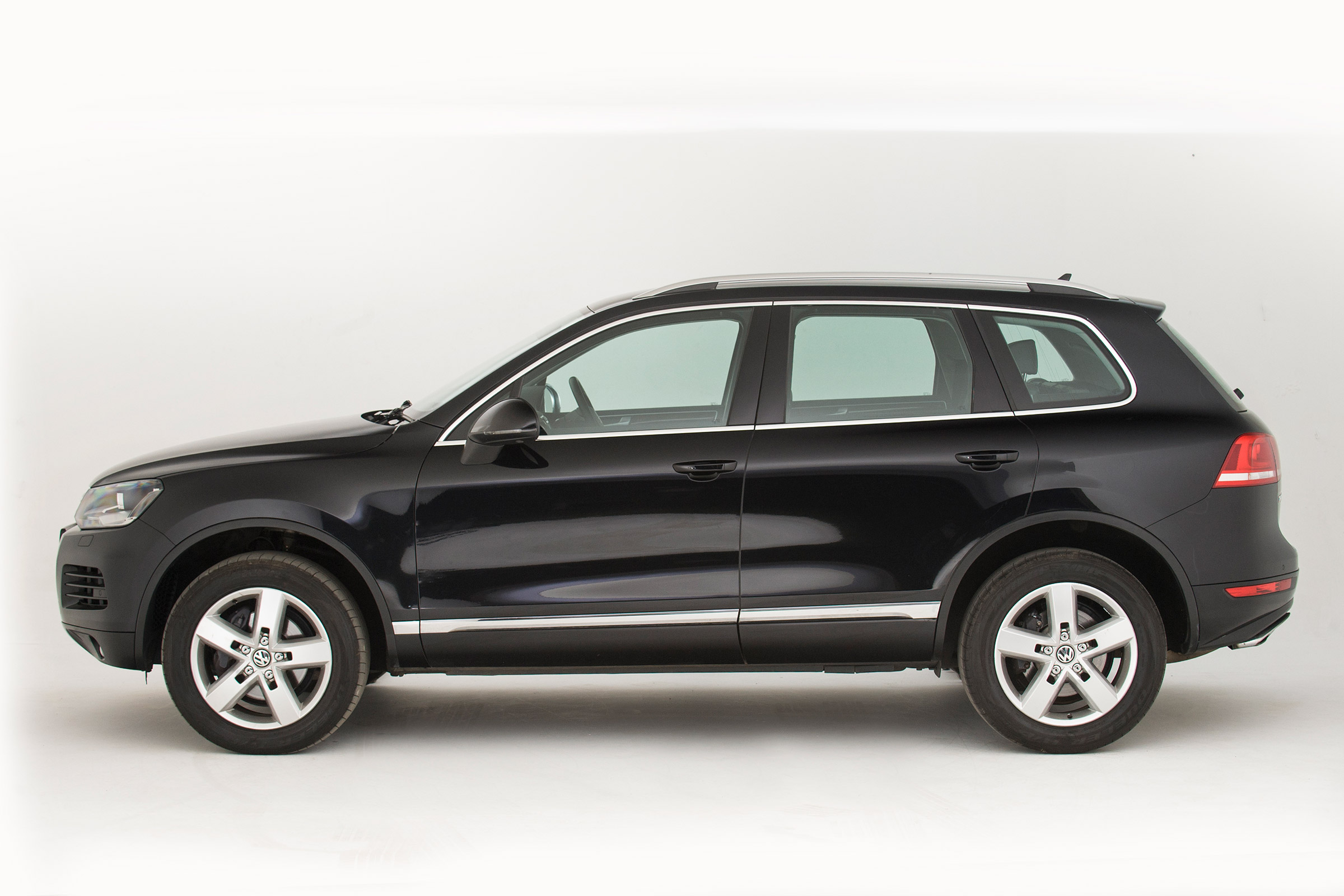 Used Volkswagen Touareg - side