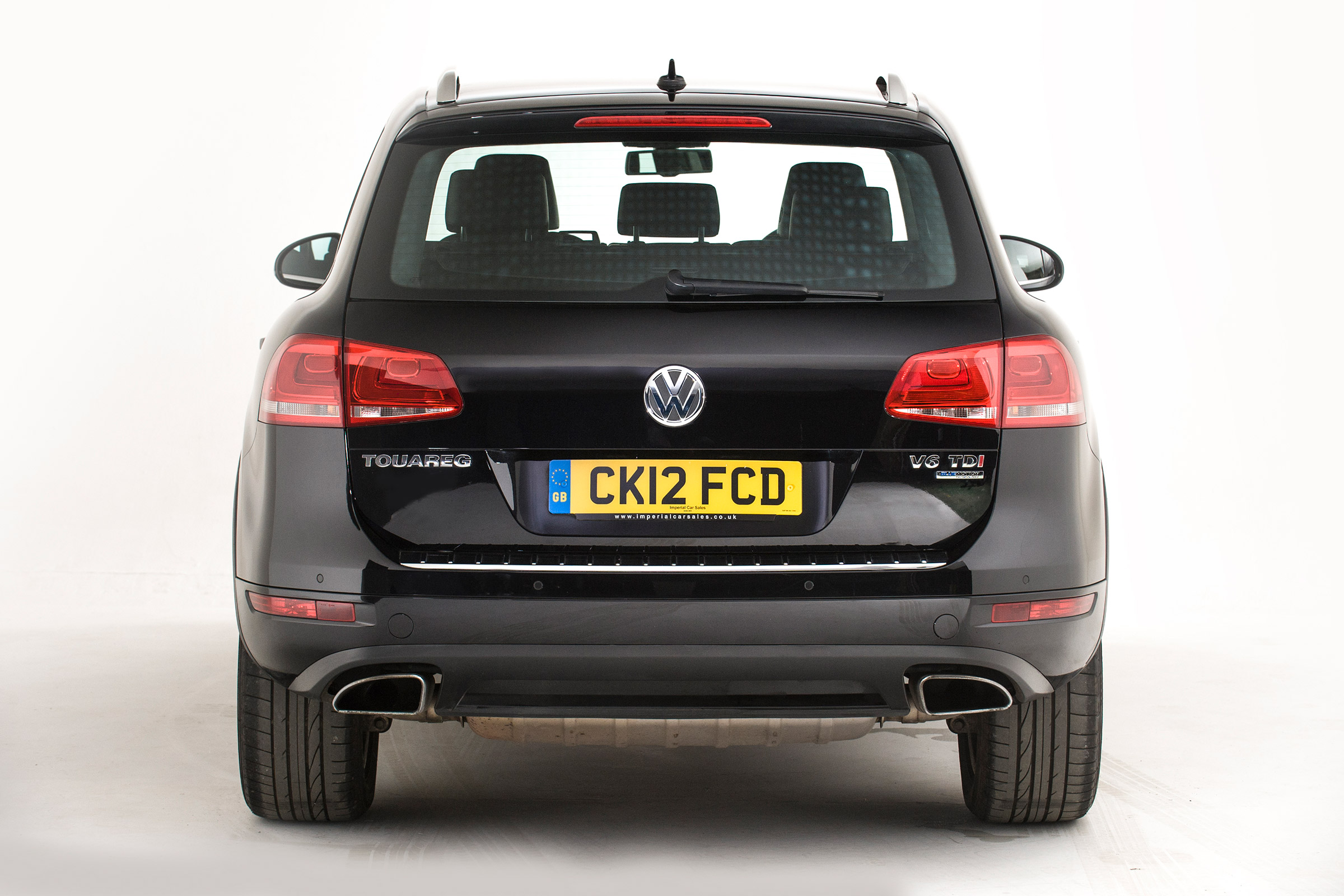 Used Volkswagen Touareg - full rear