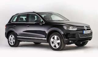 Used Volkswagen Touareg - front