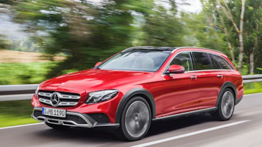Mercedes E-Class All Terrain - front tracking