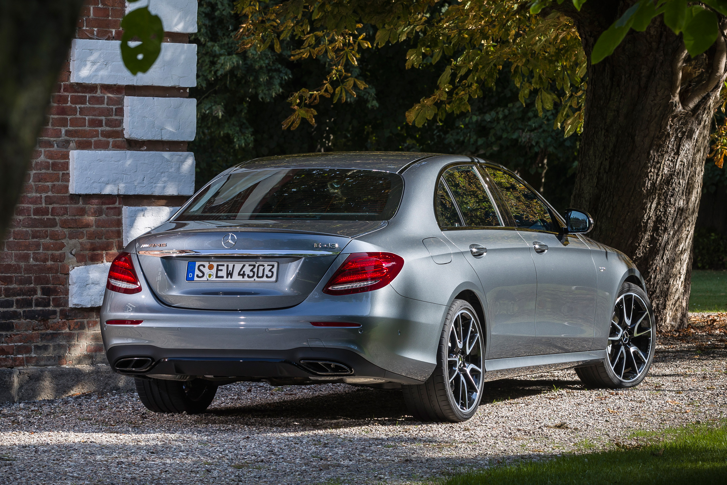 Mercedes-AMG E 43 4MATIC - rear quarter