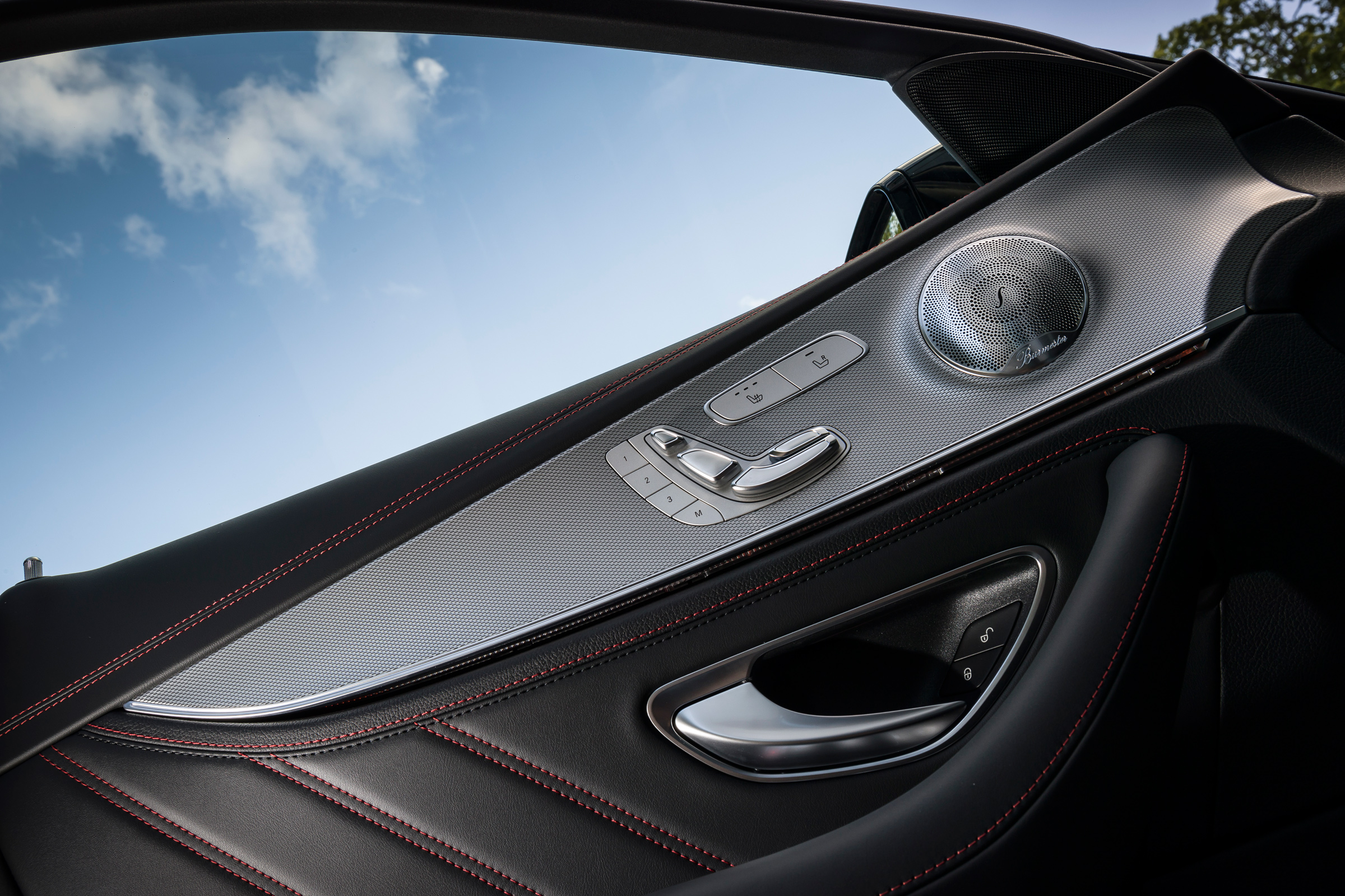 Mercedes-AMG E 43 4MATIC - door