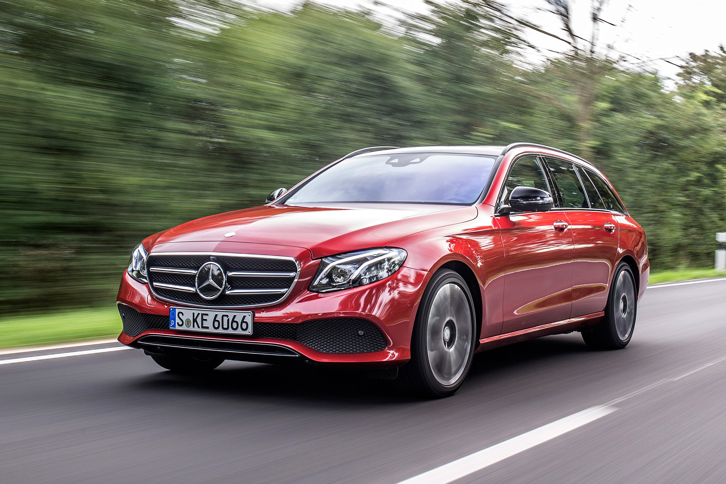 Mercedes E-Class Estate 2016 - front tracking