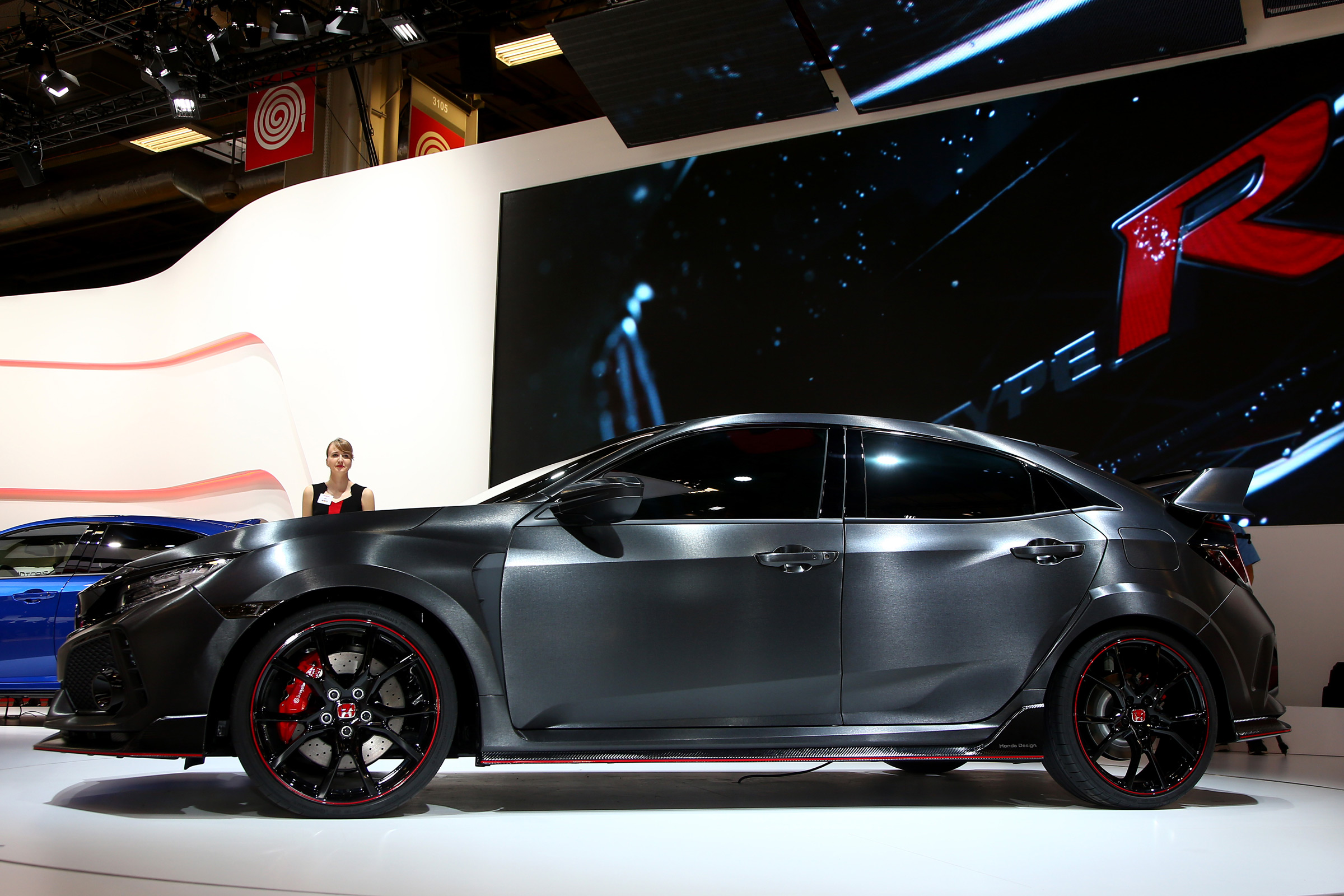 Honda Civic Type R 2017 concept - Paris side