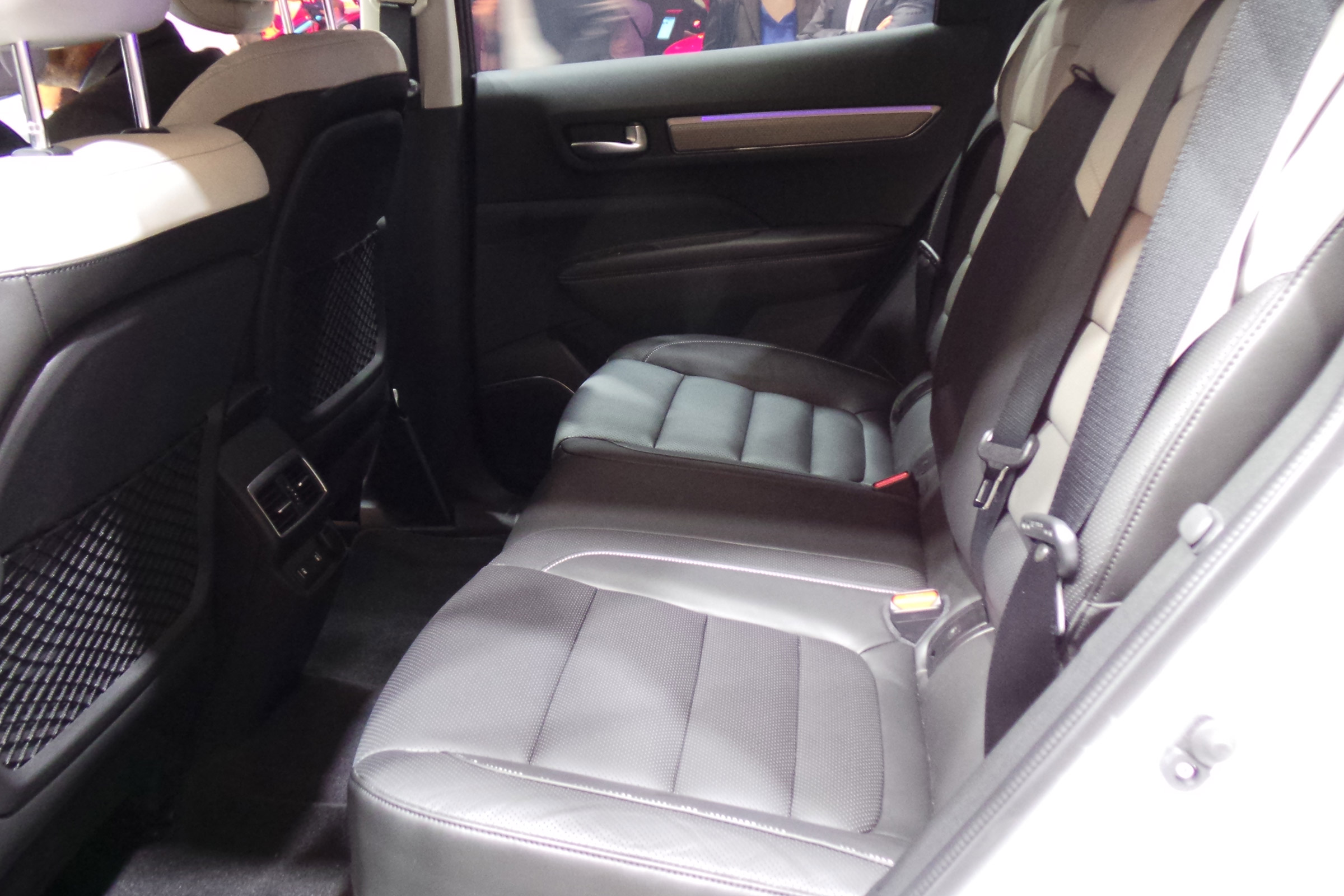 Renault Koleos - Paris rear seat