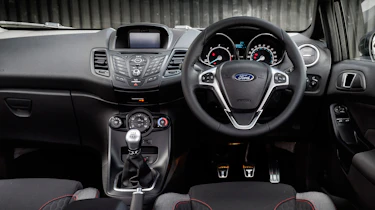 Ford Fiesta ST-Line - dash
