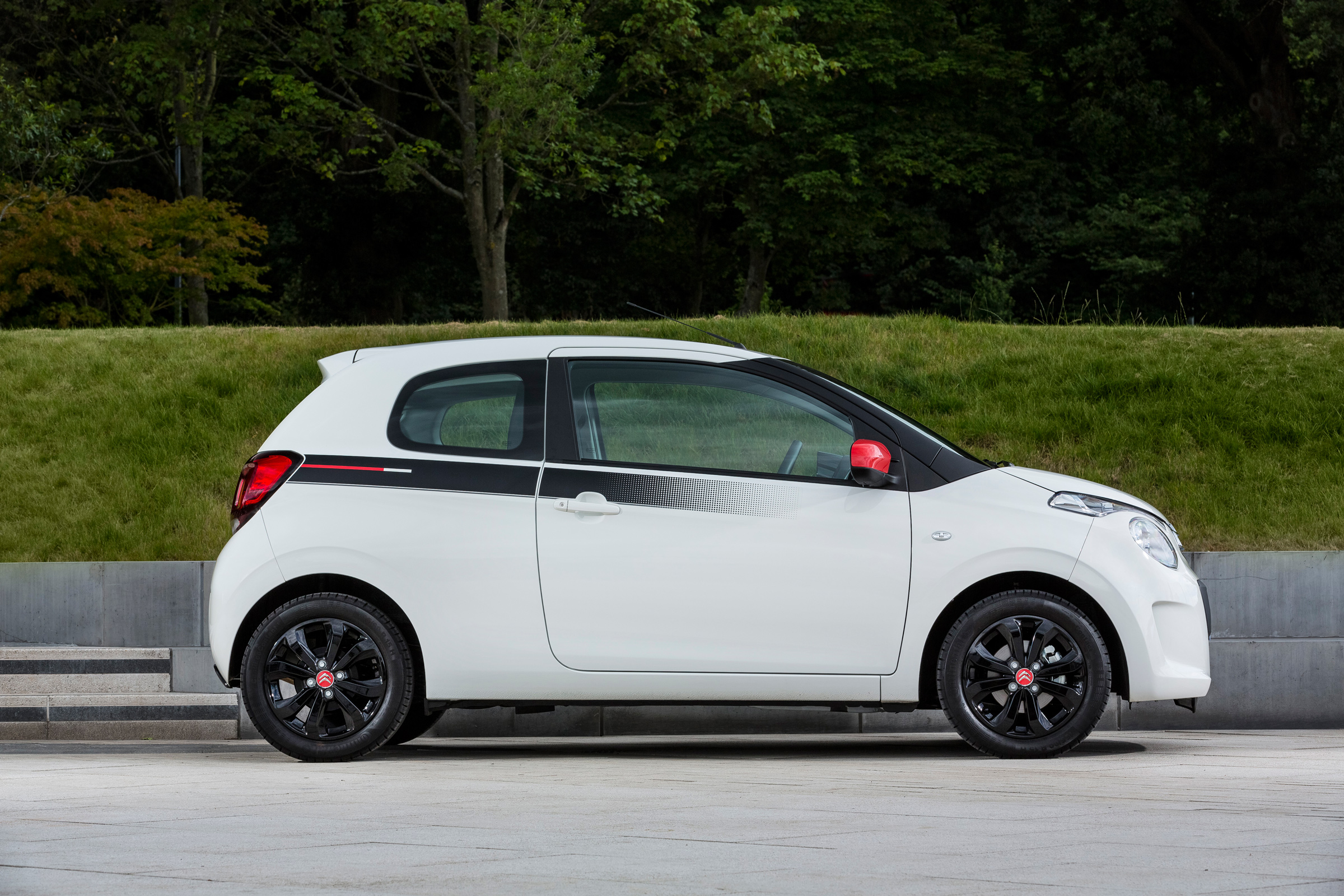 Citroen C1 Furio - side quarter