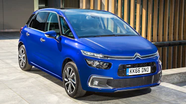 Citroen C4 Picasso front quarter