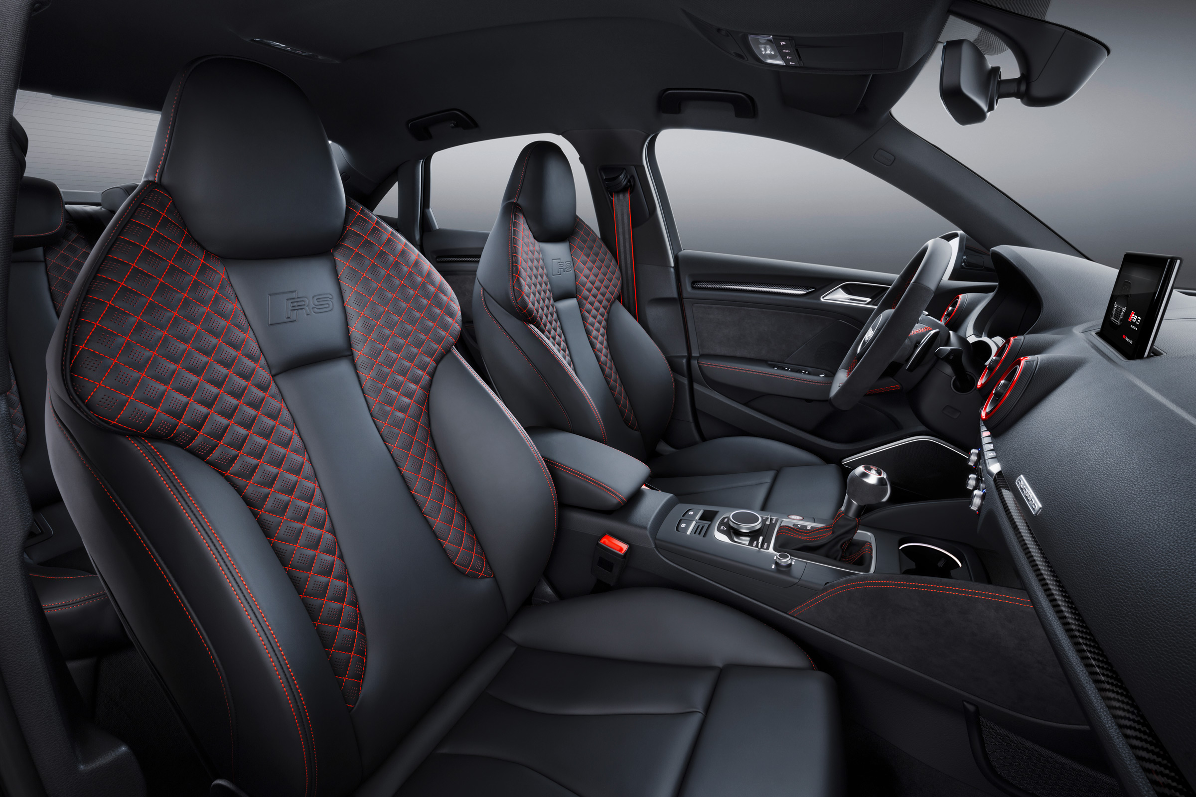 Audi RS3 saloon - front seats