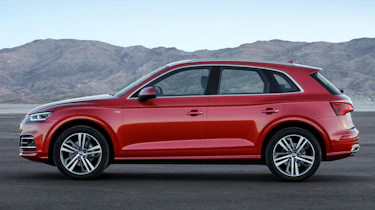 Audi Q5 SUV - side