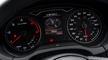 Audi A3 TFSI 2016 - instruments