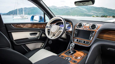 Bentley Bentayga Diesel - dash