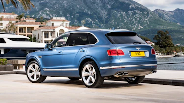 Bentley Bentayga Diesel - rear static