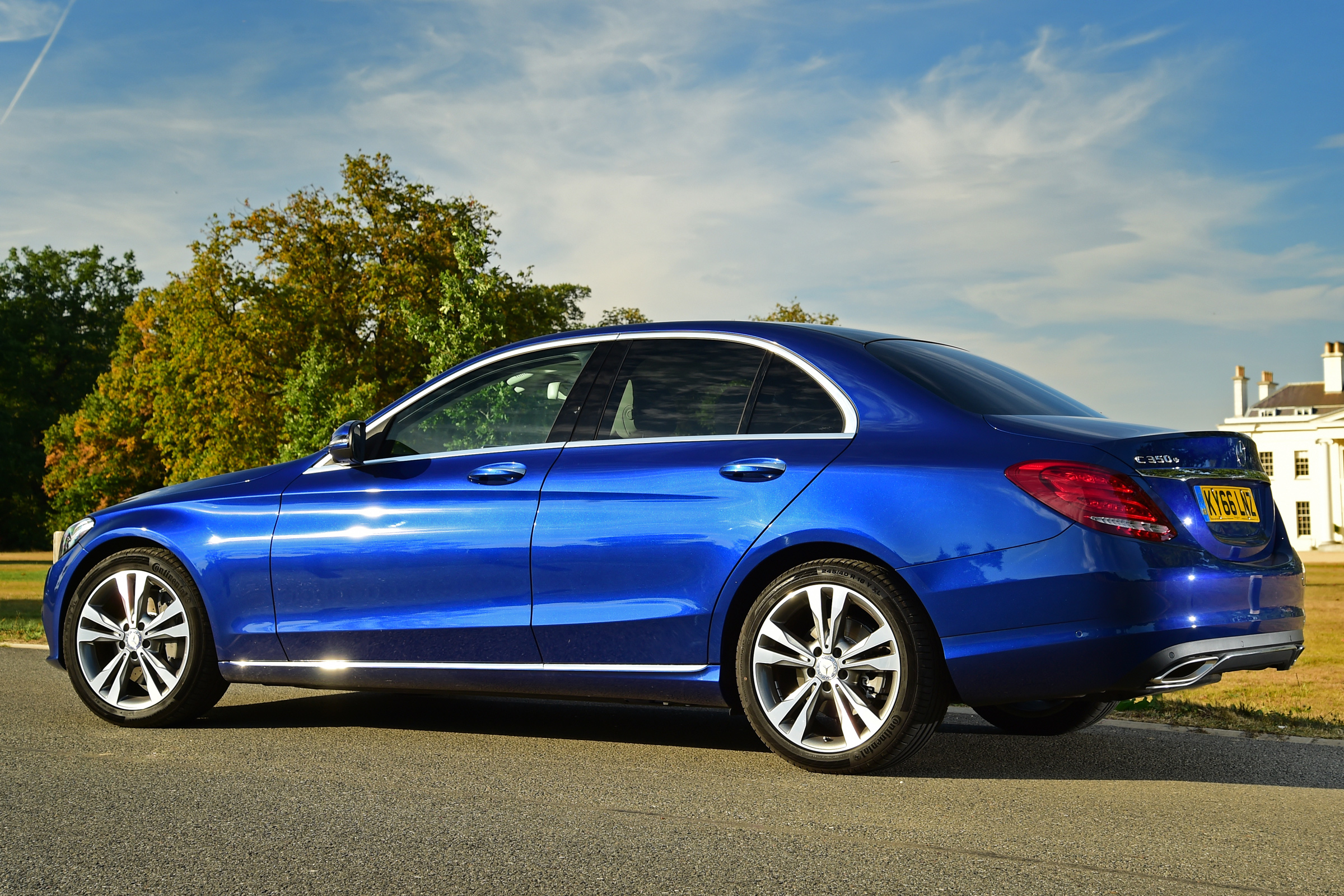 Mercedes C 350e plug-in hybrid - rear quarter