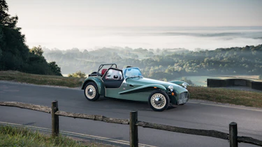 Caterham Seven Sprint - front quarter 2