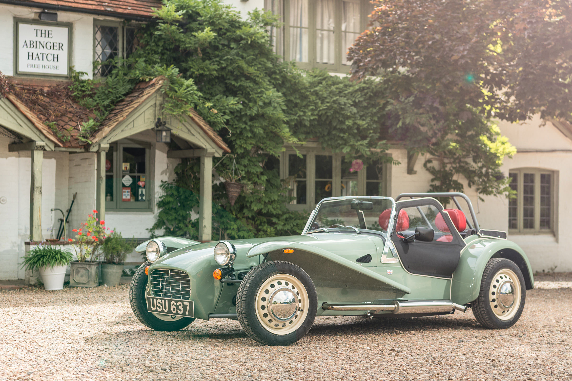 Caterham Seven Sprint - front quarter