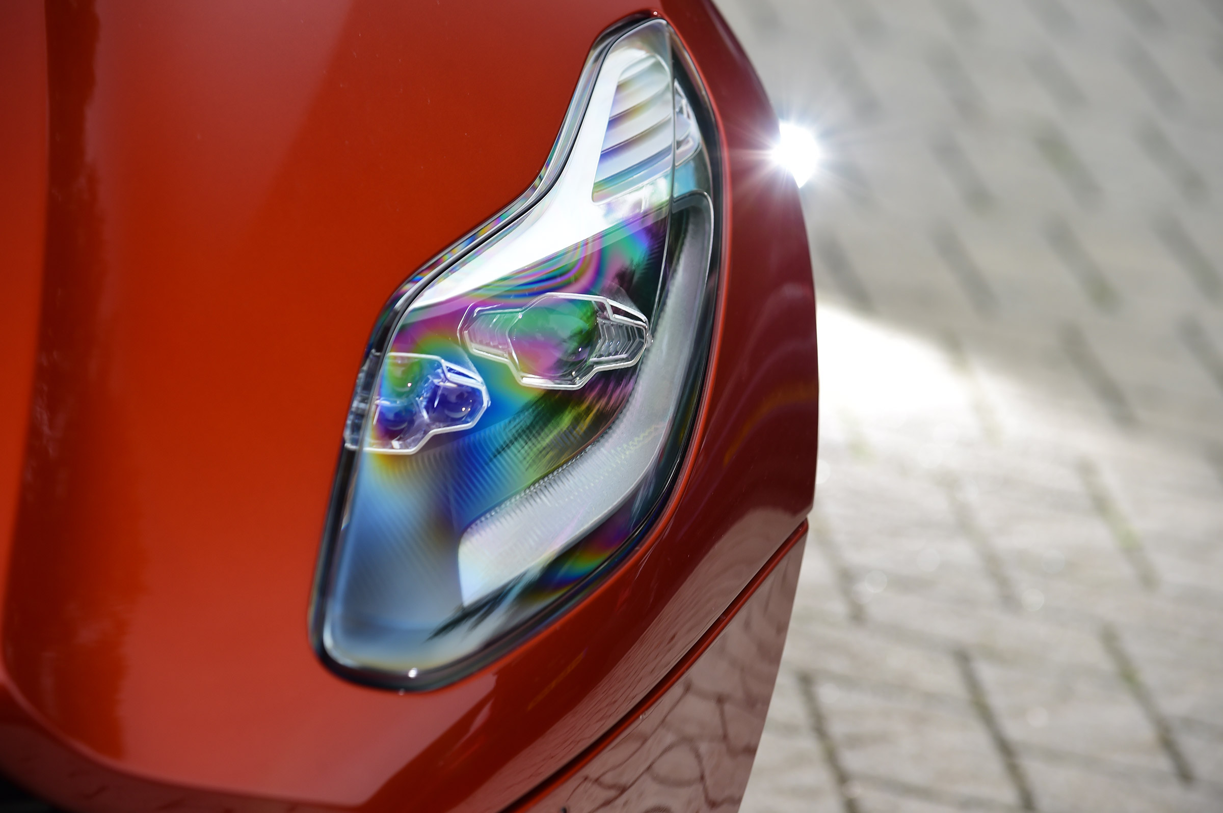 Aston Martin DB11 - front light detail