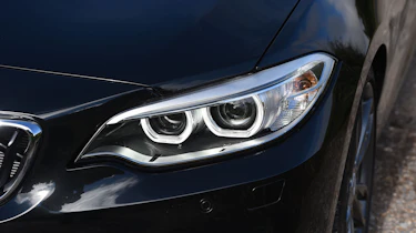 BMW M240i Convertible lights