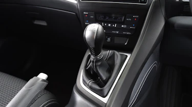 Honda Civic Sport 1.4 - gearstick