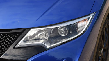 Honda Civic Sport 1.4 - front light detail