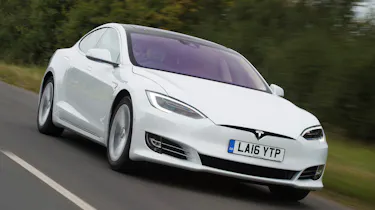 Tesla Model S 60D 2016 - front tracking