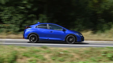 Honda Civic Sport 1.4 - side