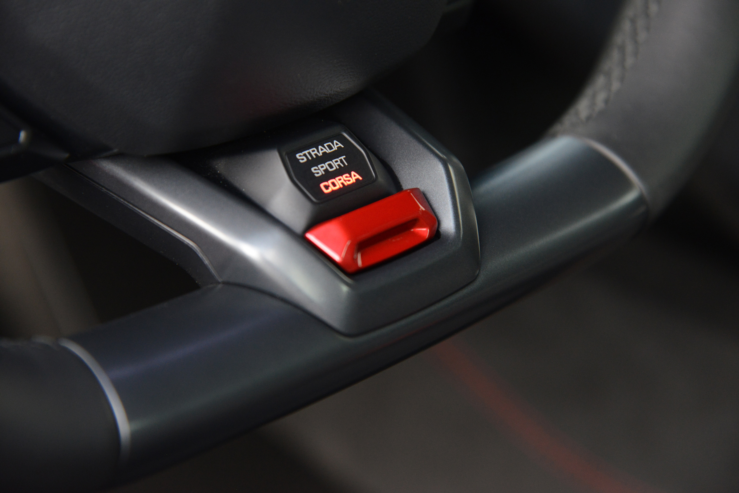 Lamborghini Huracan LP580-2 - drive select