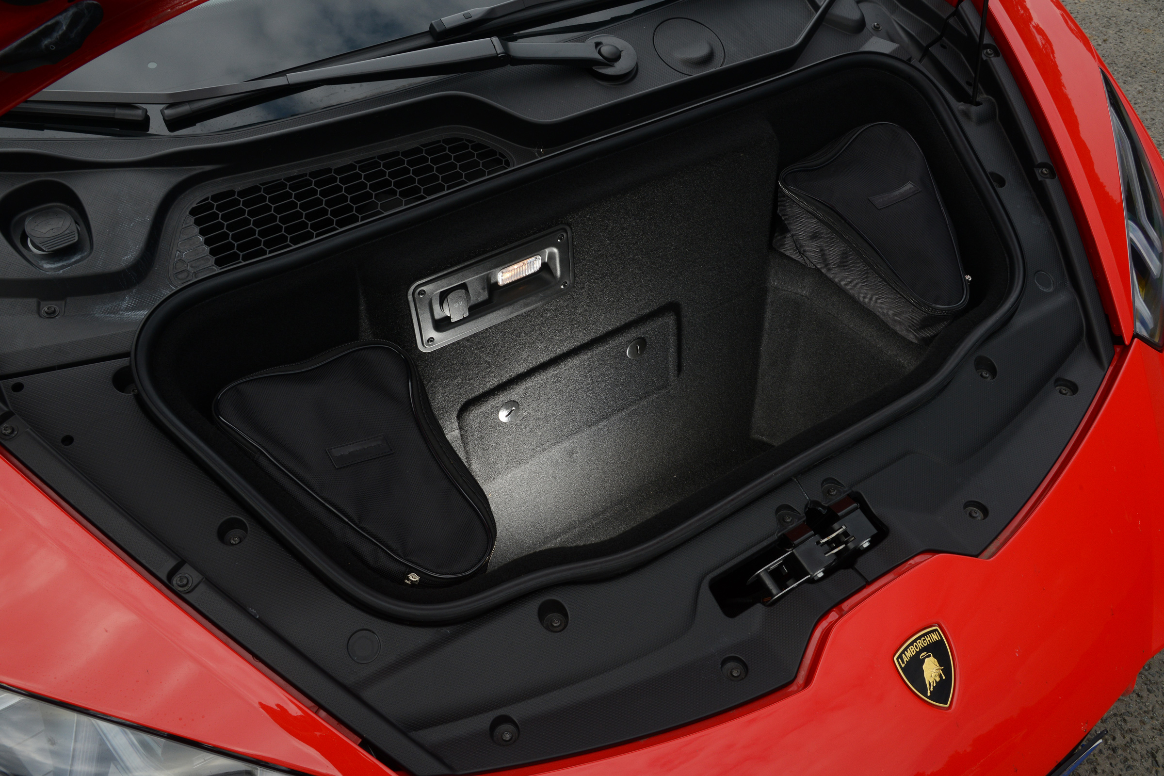 Lamborghini Huracan LP580-2 - boot
