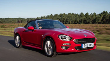 Fiat 124 Spider - front action