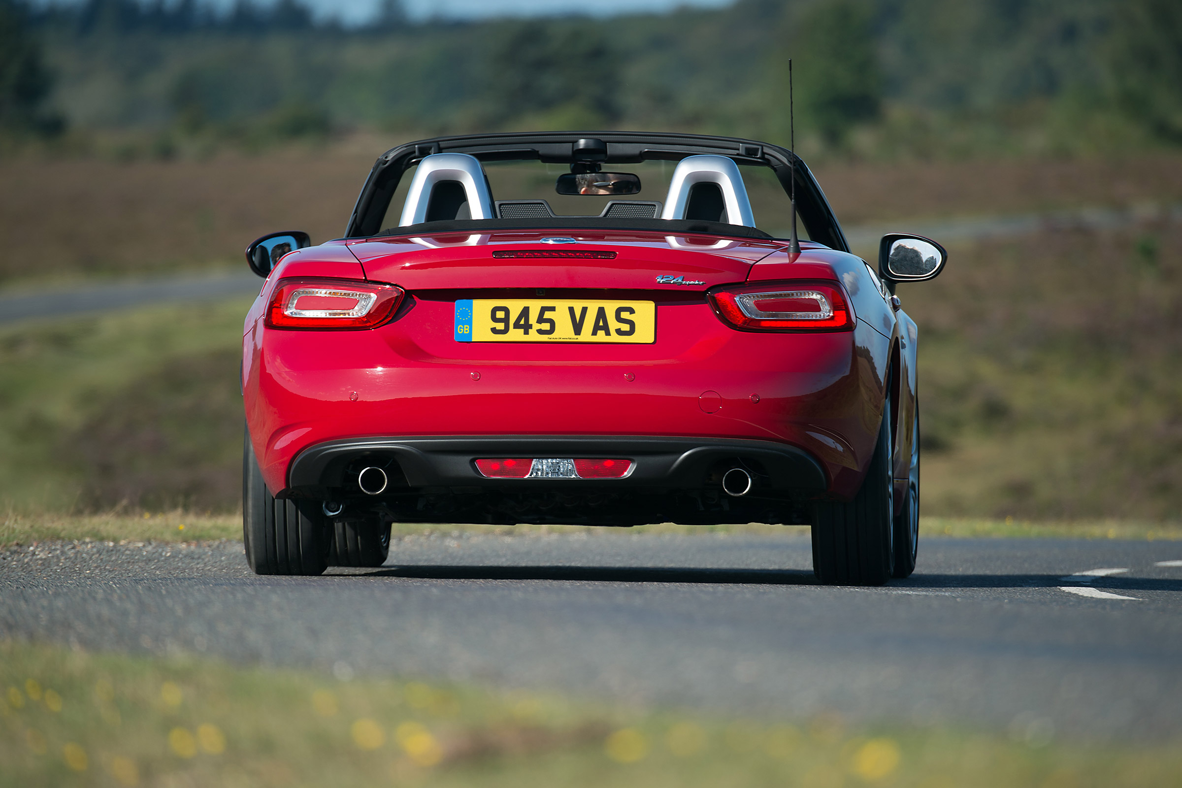 Fiat 124 Spider - rear action