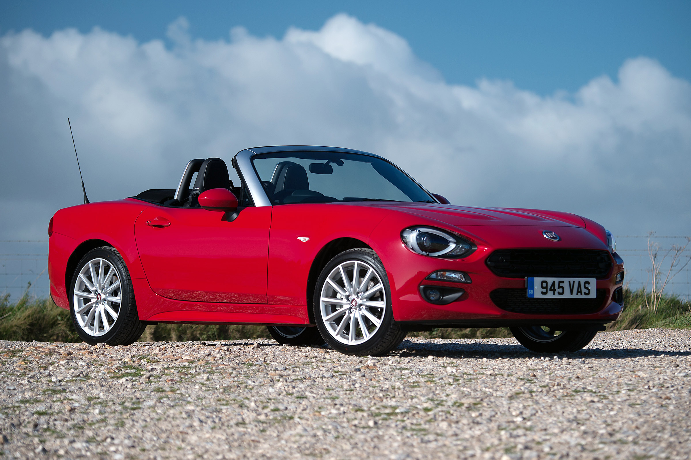 Fiat 124 Spider - front static