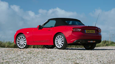Fiat 124 Spider - rear static