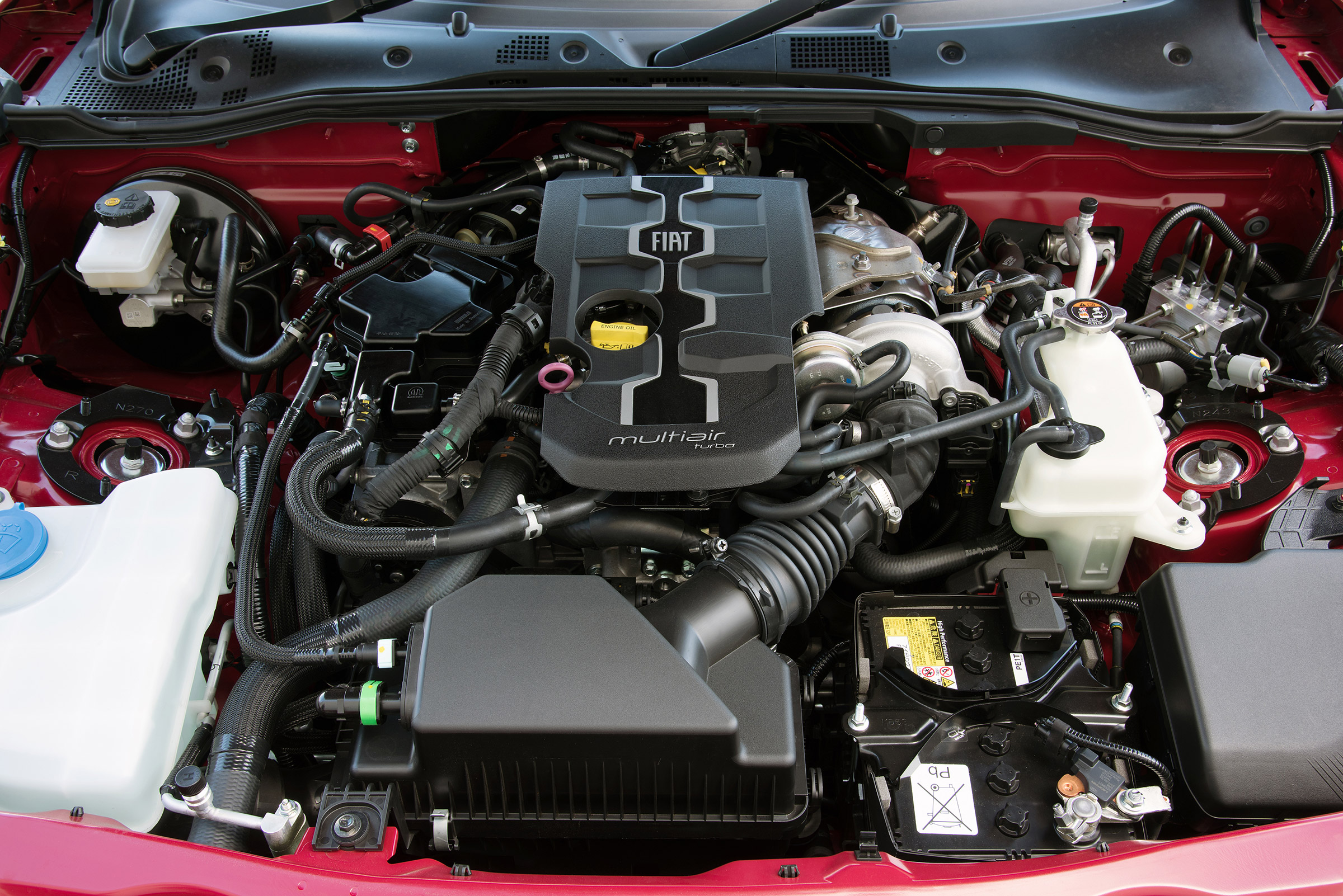 Fiat 124 Spider - engine