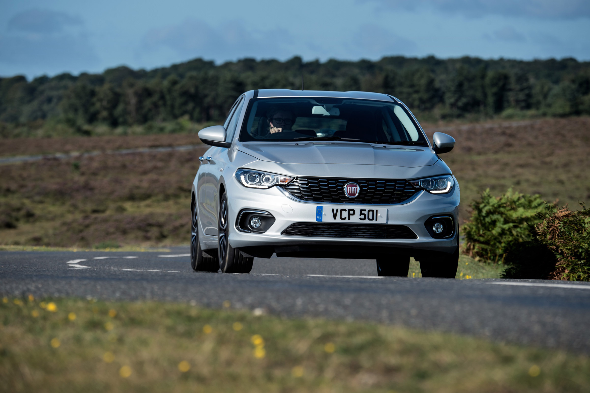 Fiat Tipo - front action