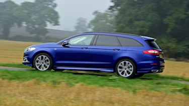 Ford Mondeo ST-Line Estate - side