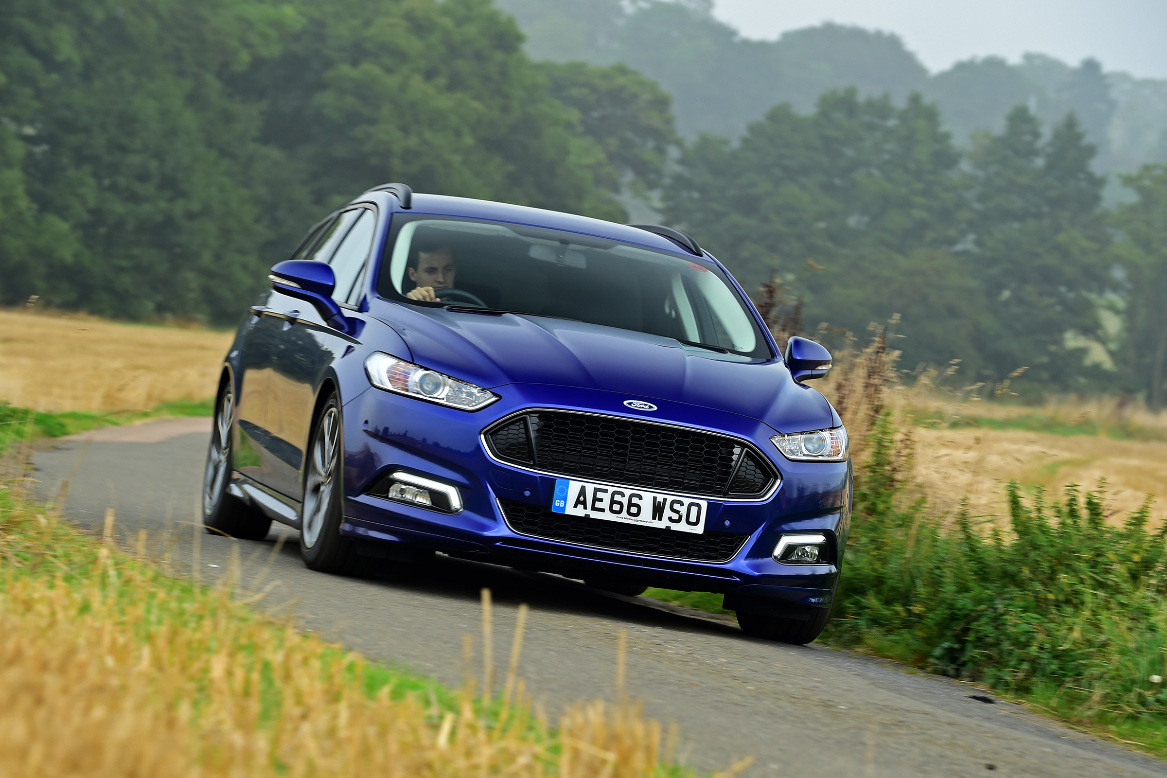 Ford Mondeo ST-Line Estate - front
