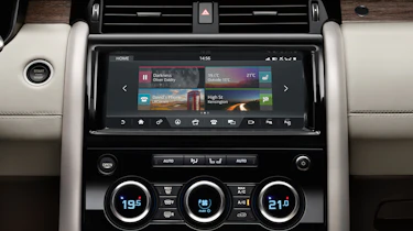 Land Rover Discovery 2017 - official incontrol touch pro