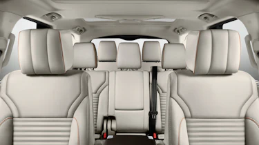 Land Rover Discovery 2017 - official seats
