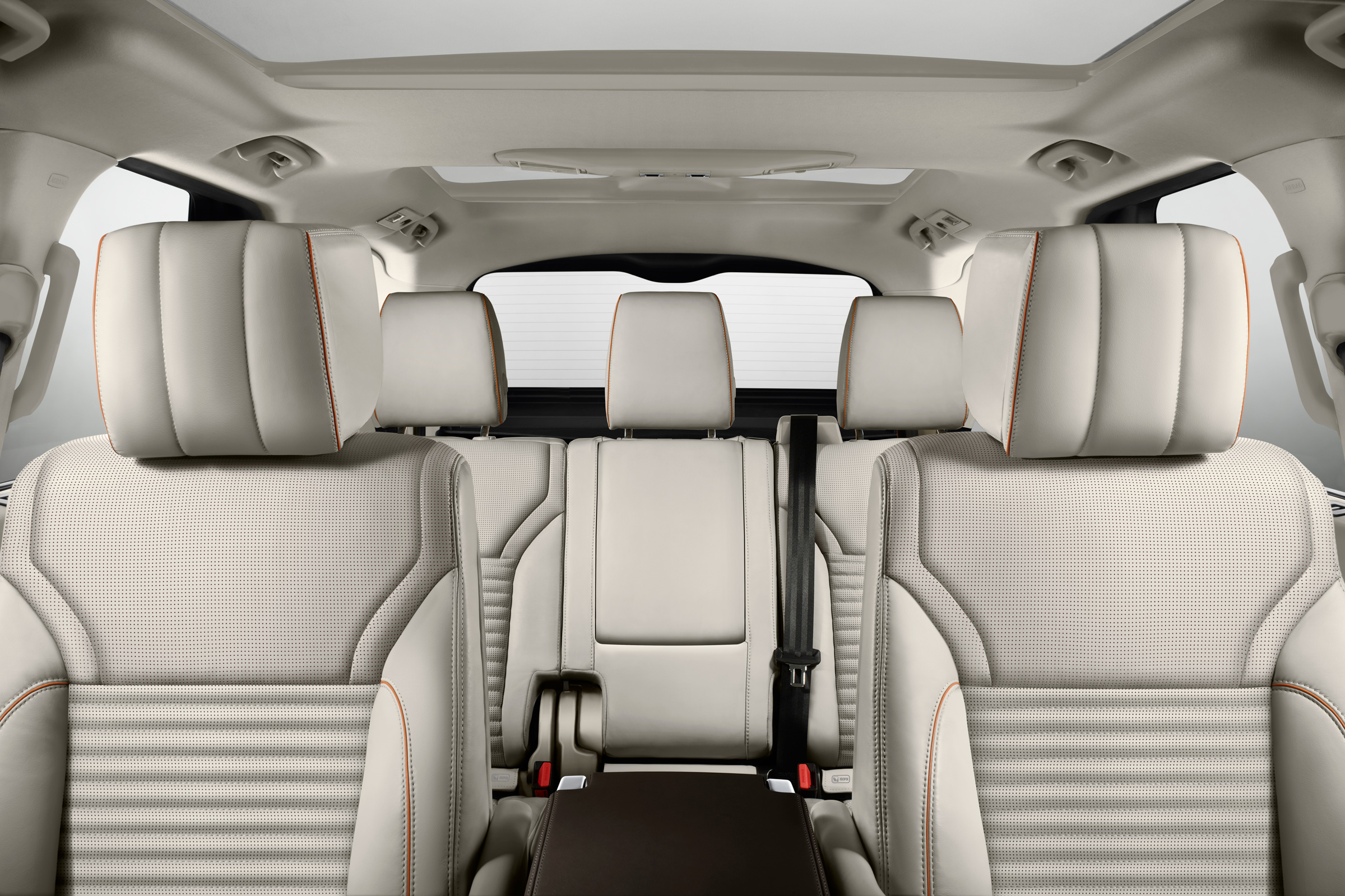 Land Rover Discovery 2017 - official seats 2