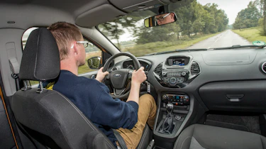 Ford Ka+ 2016 - sean driving