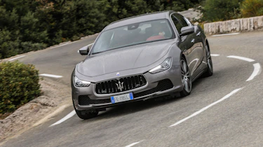 Maserati Ghibli 2016 cornering
